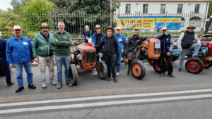 Varese: Passione trattori! “Se ci sali, non scendi più”