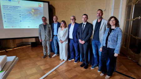 Varese: Italia e Svizzera unite dal "Maggiore Lake Trail"