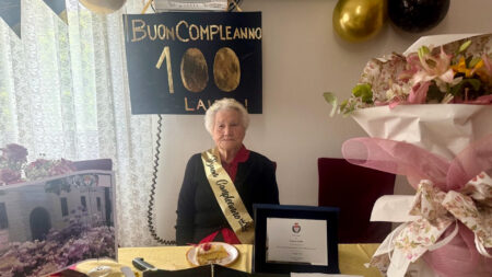 Busto: Laura, cent’anni e “una festa più grande di me”