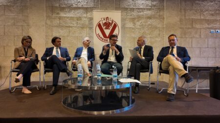 Varese: Giorgetti incontra gli ordini professionali