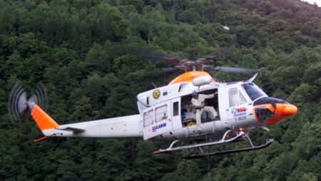 Cadegliano: Si scontra contro un camion, grave motociclista