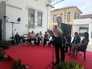 Busto: Antonelli, “Sindaco, non privilegio, ma servizio”