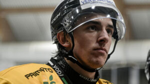 Hockey: Filippo Crivellari resta ai Mastini