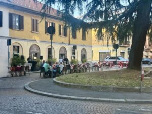 Busto: Shopping serale, primo giovedì: + 1.500 visitatori