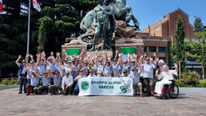 Varese: Auguri, gruppo Alpini! 95 anni in un abbraccio