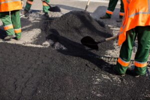 Busto: Asfaltatura in piazza Trento e Trieste