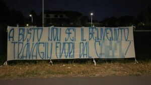 Busto: Striscione contro nuovo presidente Pro Patria