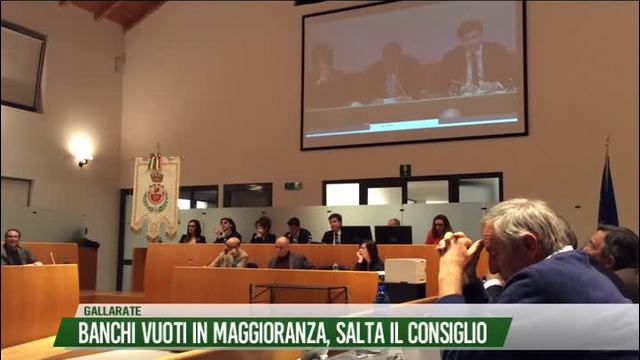 Banchi vuoti in maggioranza, salta il Consiglio