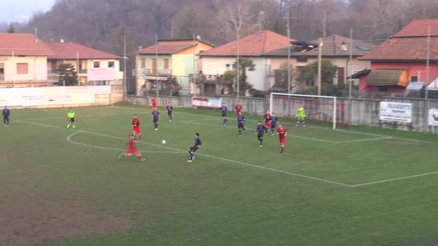 Calcio: Verbano - Fenegrò 2t