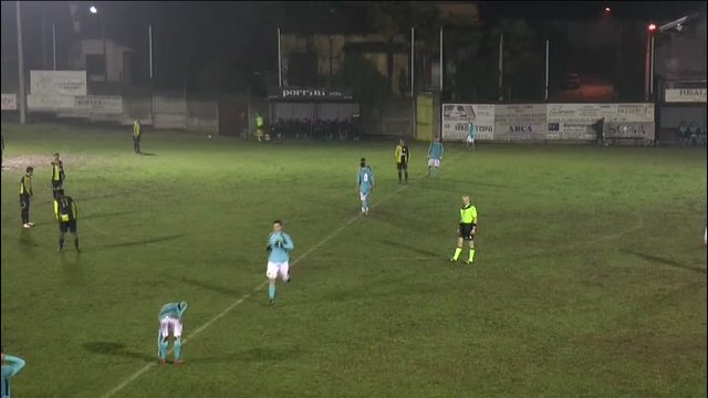 Calcio: Verbano - Mariano 2t