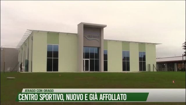 Centro sportivo, nuovo e già affollato