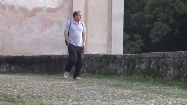 Don Mario, l'arcivescovo pellegrino