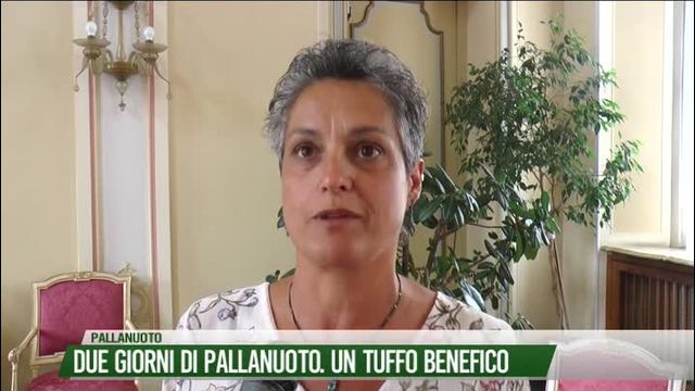 Due giorni di pallanuoto. Un tuffo benefico