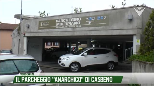 Il parcheggio "anarchico" di Casbeno