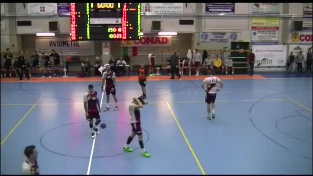 L'Orda Amaranto fermata dai Diavoli Neri