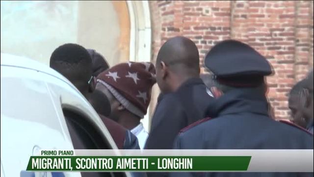 Migranti, scontro Aimetti-Longhin