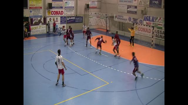 Pallamano: Cassano - Trieste 2t