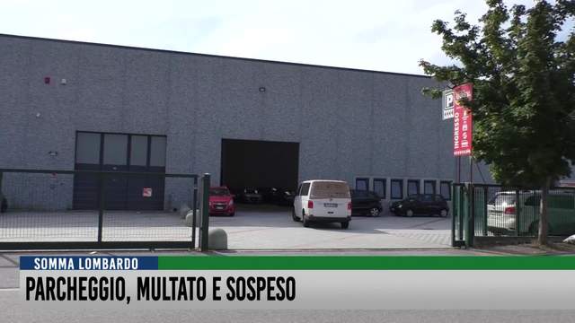 Parcheggio, multato e sospeso