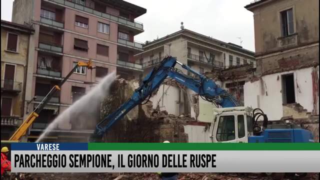 Parcheggio Sempione, il giorno delle ruspe