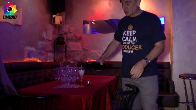 ultima puntata della stagione per gli incirsionisti di Timeout