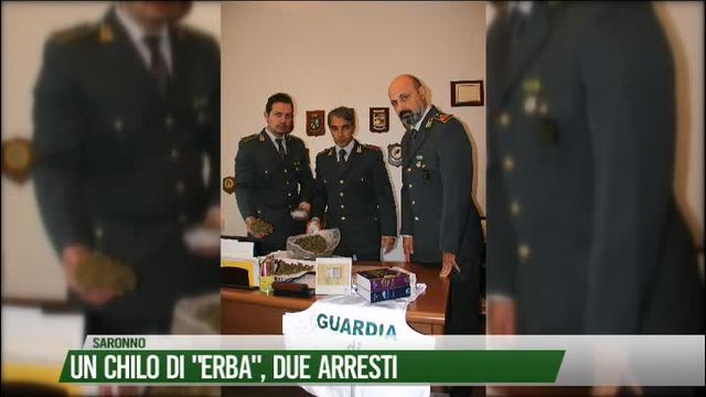 Un chilo di "erba", due arresti